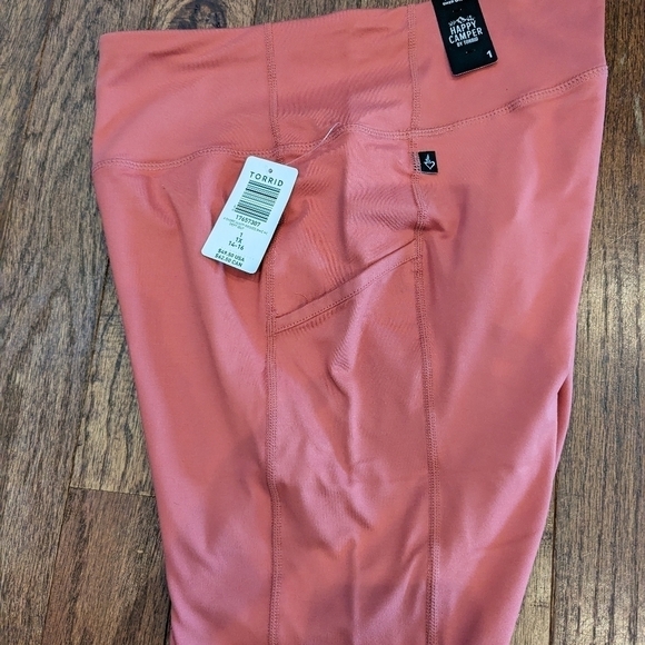 NWT Torrid Happy Camper Performance jersey 9" Active Bike short  2x - Picture 13 of 15